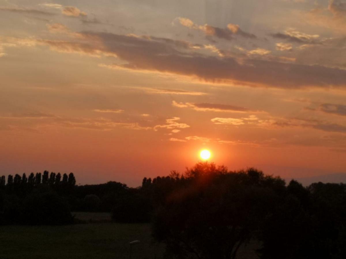 Sunset View Treviso Apartment Exterior photo